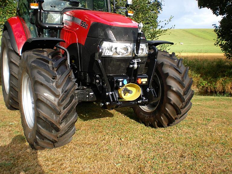 
                        Case
                                    Farmall C 85-115EP
                    