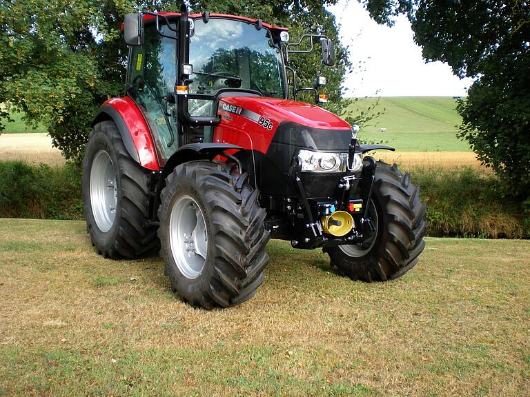 
                        Case
                                    Farmall 95-115U and Farmall 95-115U PRO
                    